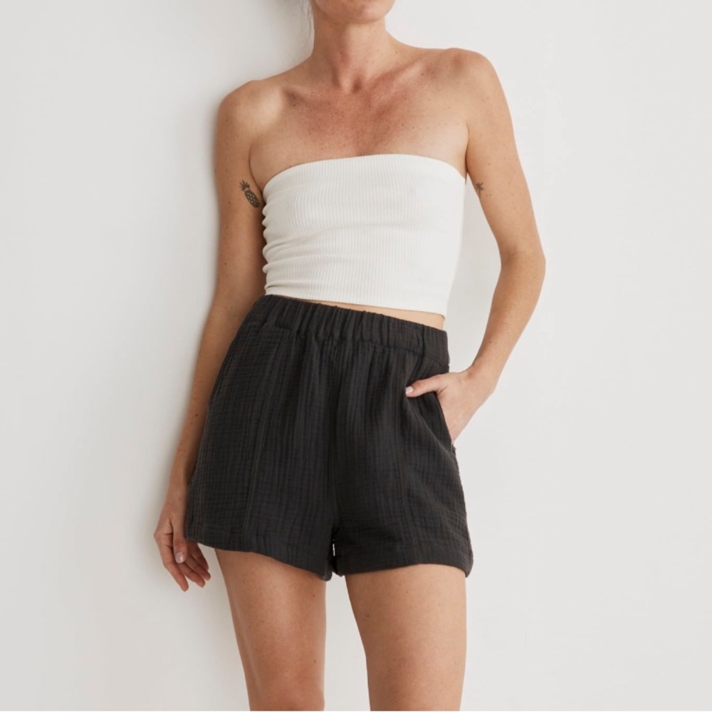 Madewell easy pull on shorts in Lightspun cotton gauze black coal grey - Picture 1 of 10